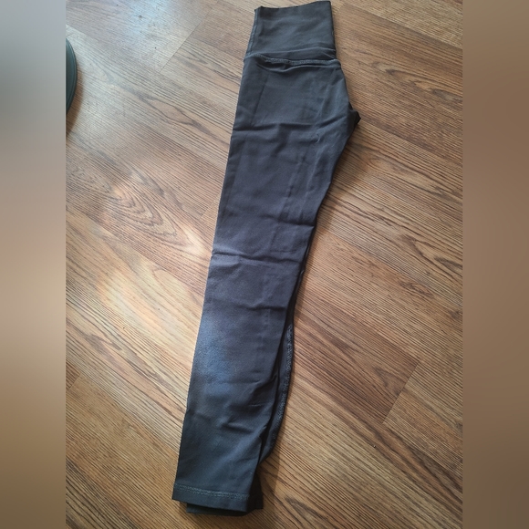 Gray TYC Leggings - Picture 3 of 3